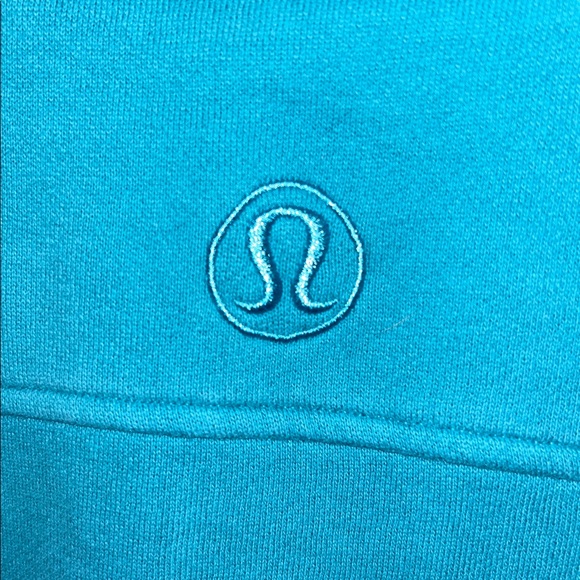 Lululemon Scuba Oversized Funnel Neck Half Zip
Oceanic size XS/S - Picture 8 of 10